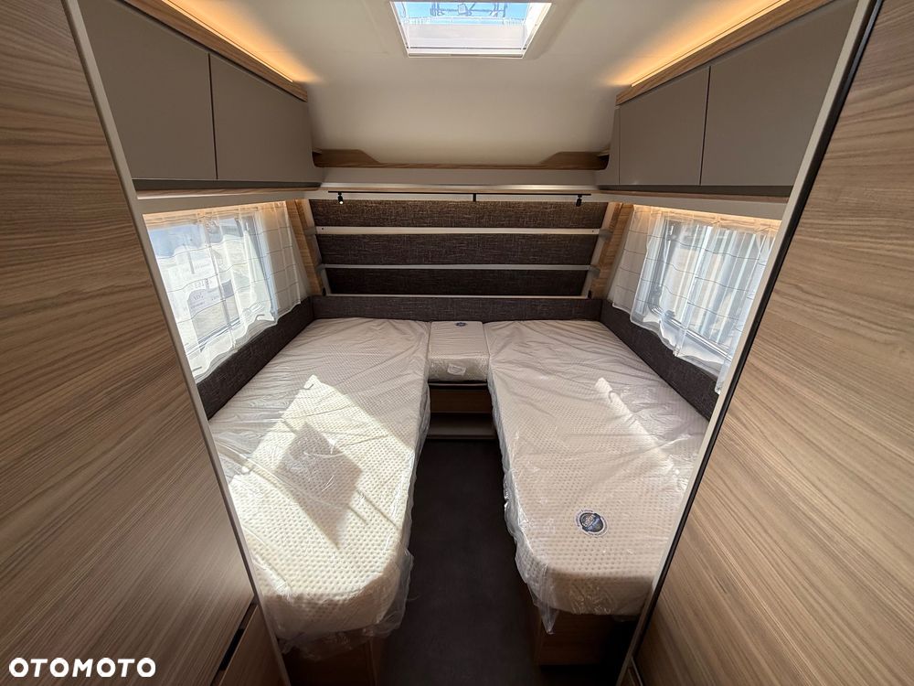 Dethleffs Nomad 490 EST - 9