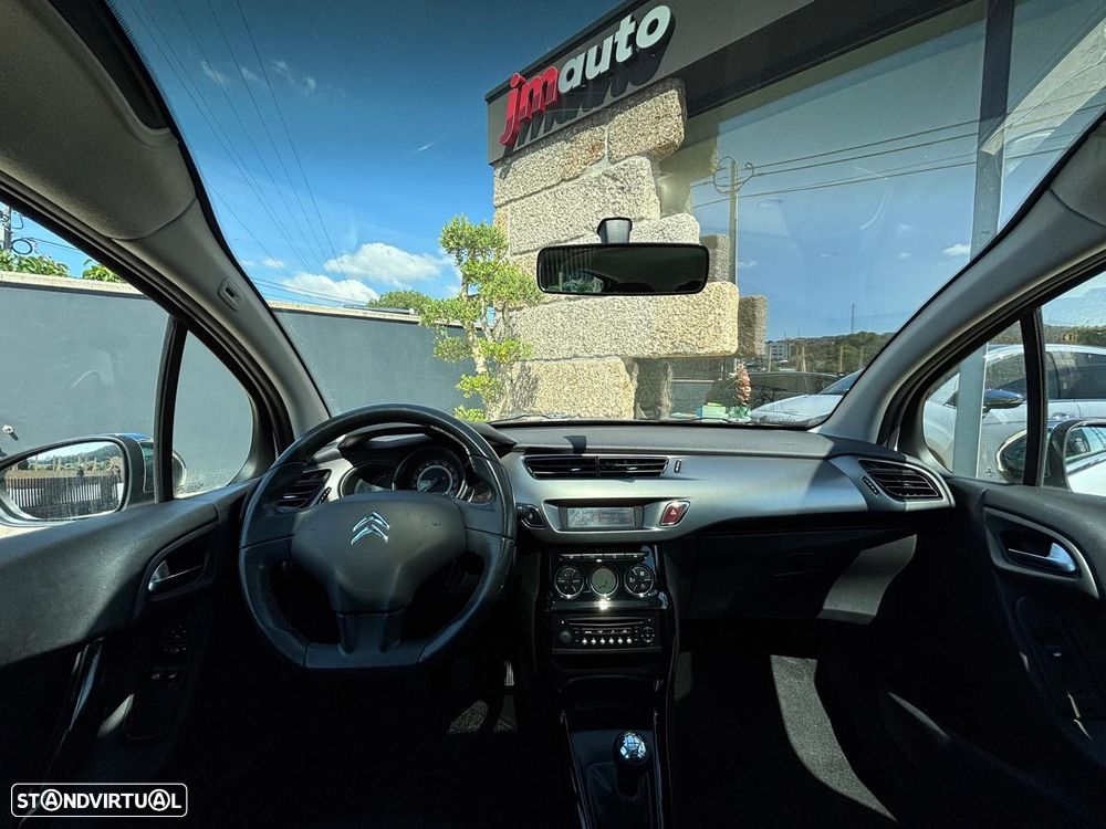 Citroën C3 1.2 PureTech Attraction - 16