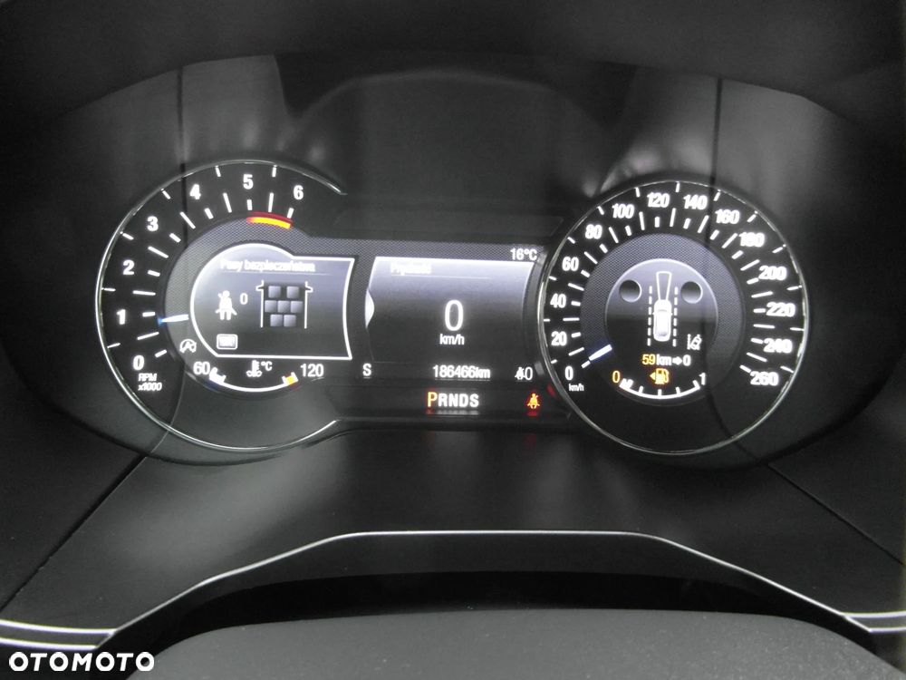 Ford S-Max 2.0 TDCi ST-Line - 24
