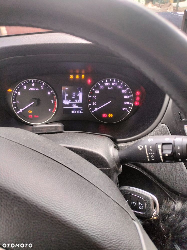 Hyundai i20 - 7