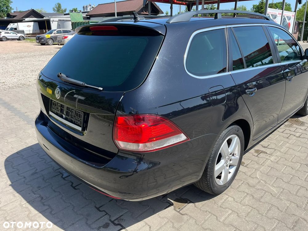 Volkswagen Golf 1.6 TDI DPF BlueMotion Technology Comfortline - 12