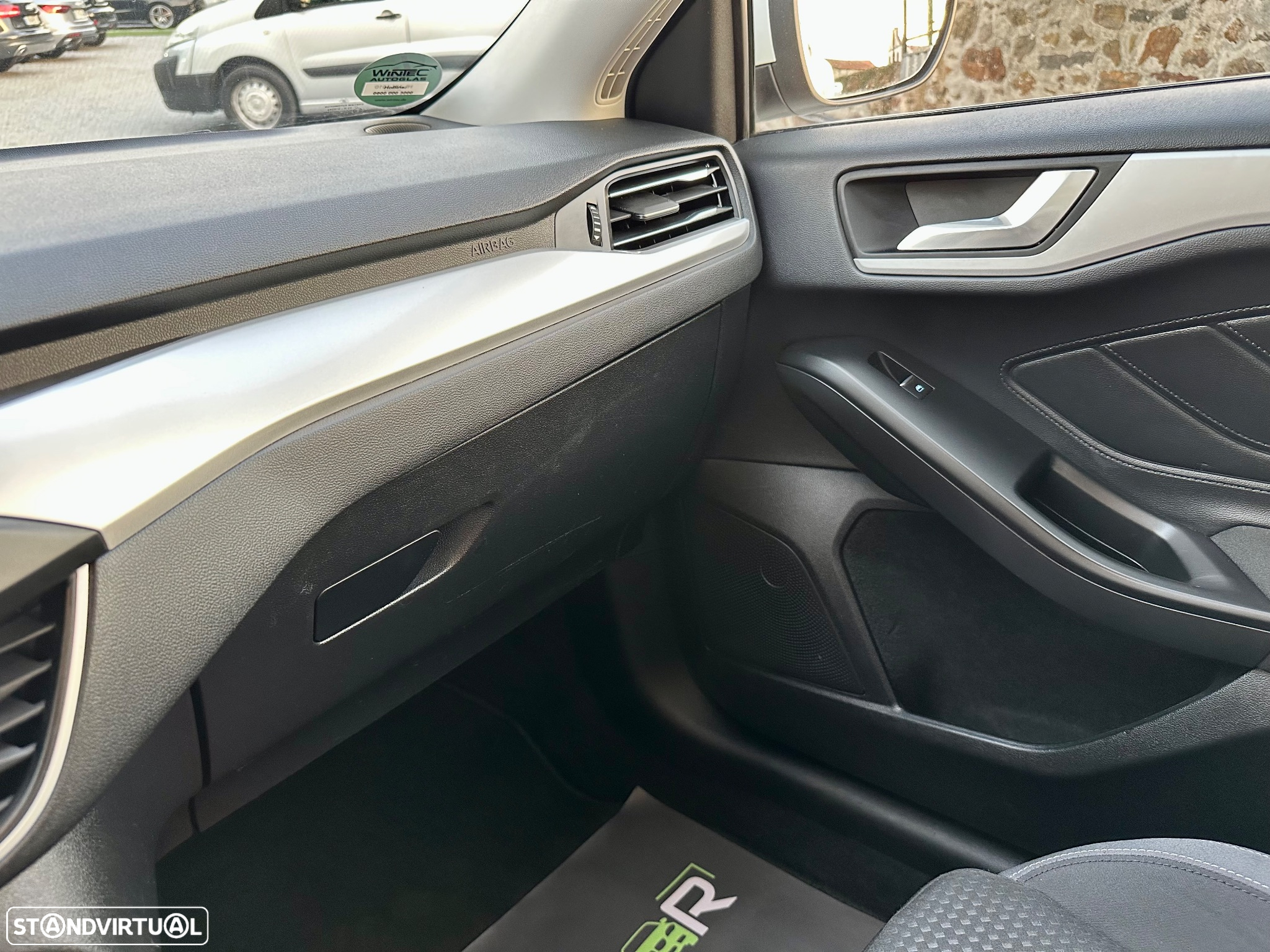 Ford Focus SW 1.5 EcoBlue S&S COOL&CONNECT DESIGN - 20