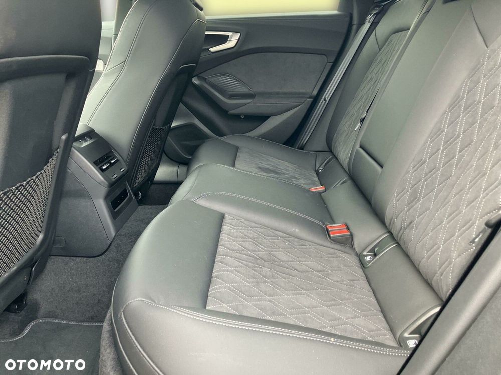 Audi A5 Limousine - 14