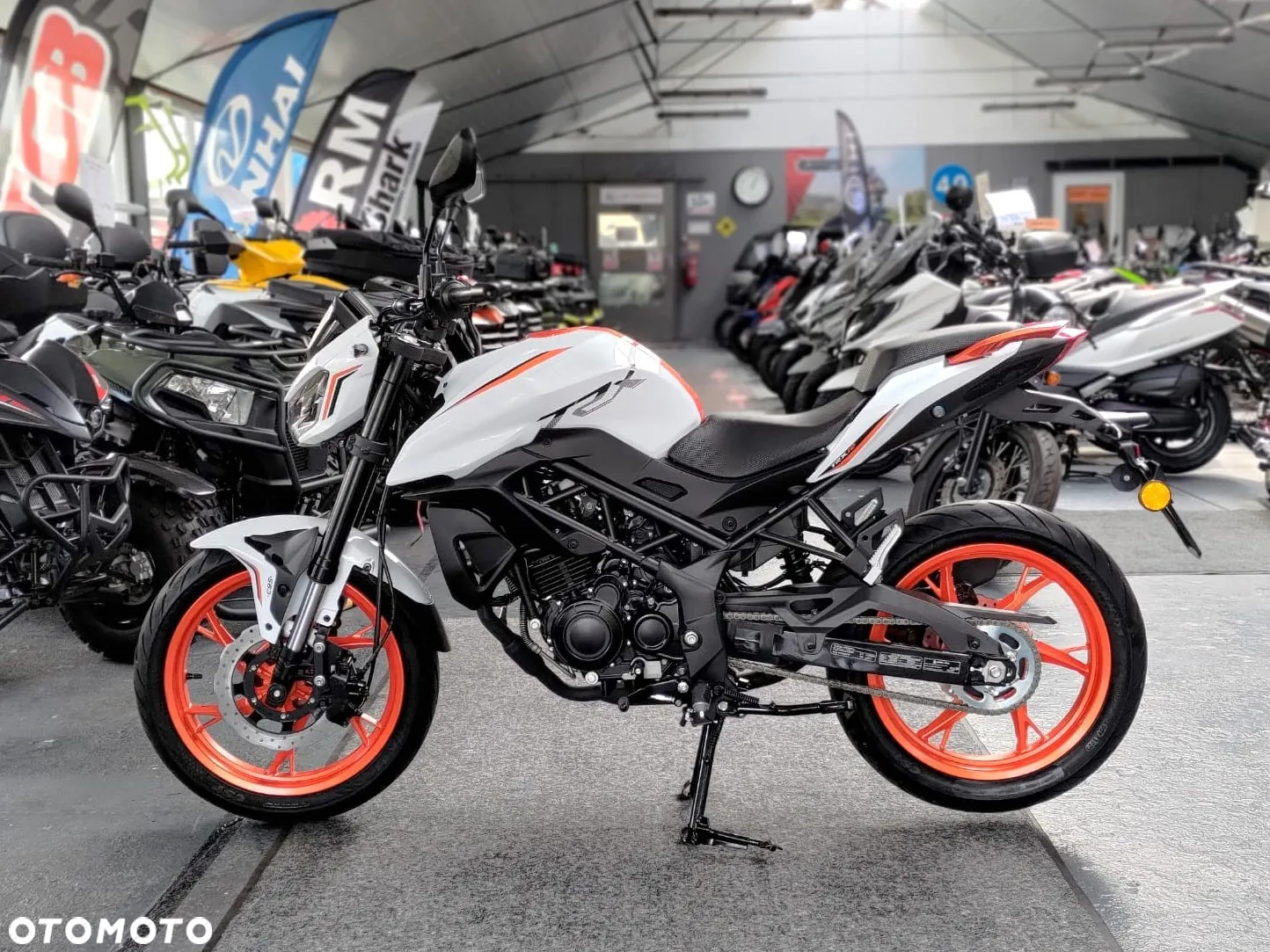 Benelli BN 125 - 8