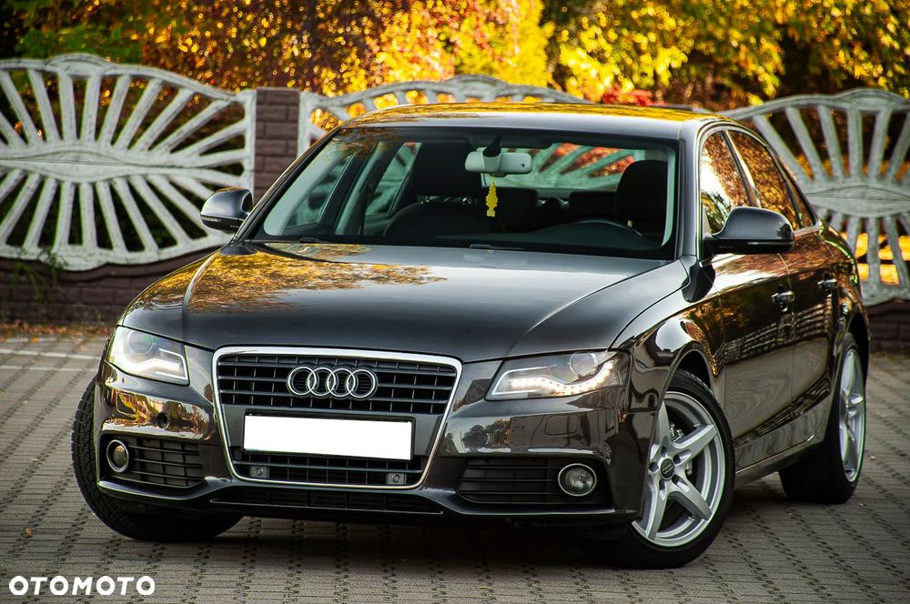 Audi A4 Limousine