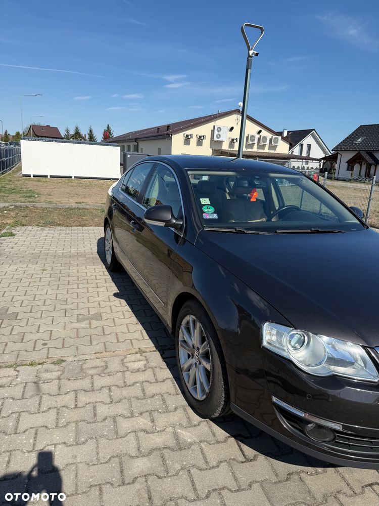 Volkswagen Passat 2.0 TDI DPF Comfortline - 4