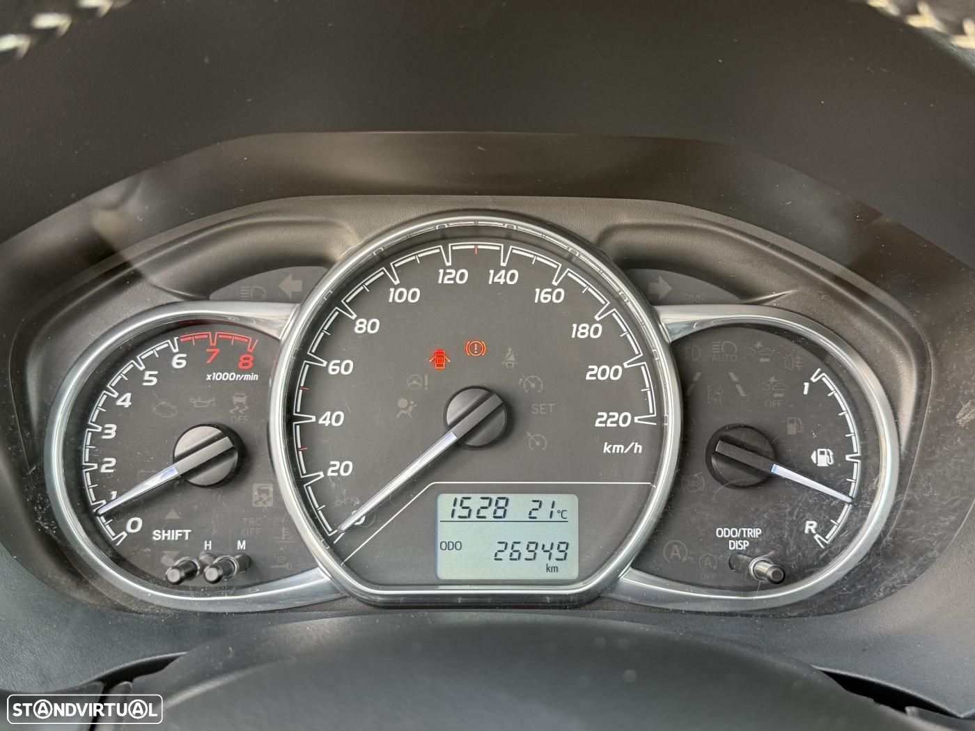 Toyota Yaris 1.0 VVT-i Comfort Plus - 22