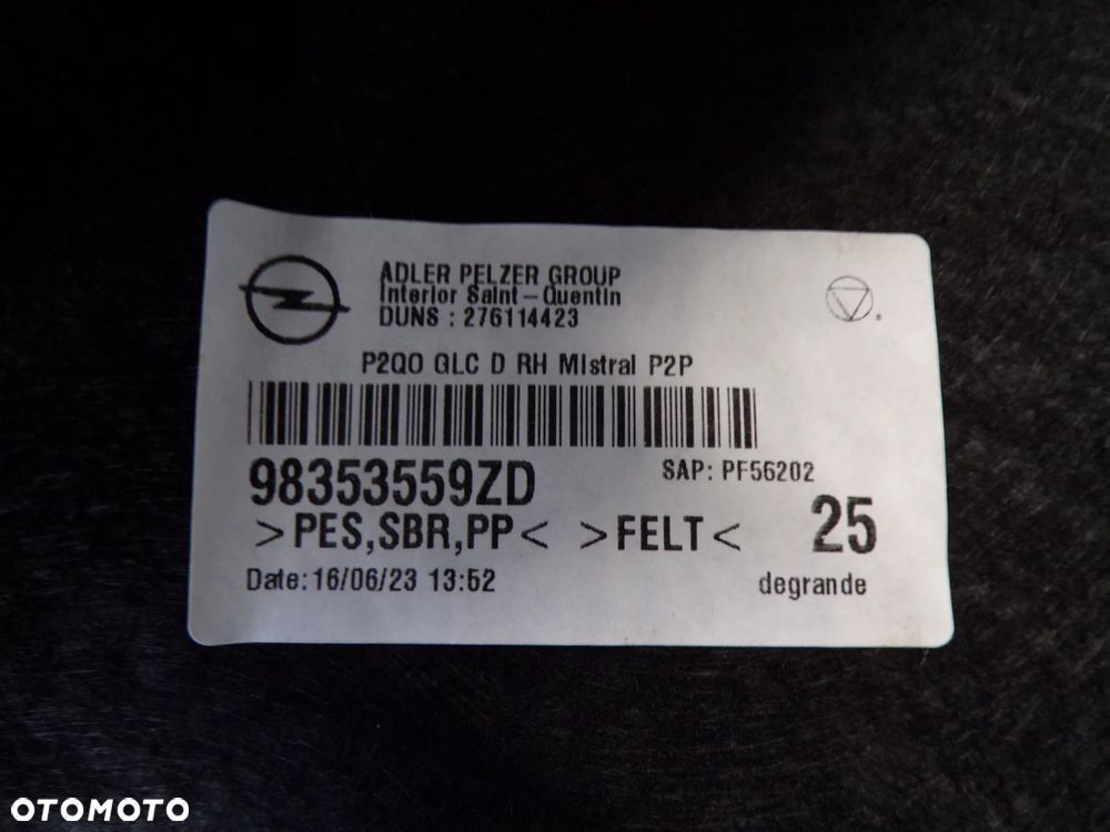 BOCZEK BAGAŻNIKA LEWY PRAWY OPEL MOKKA B - 2