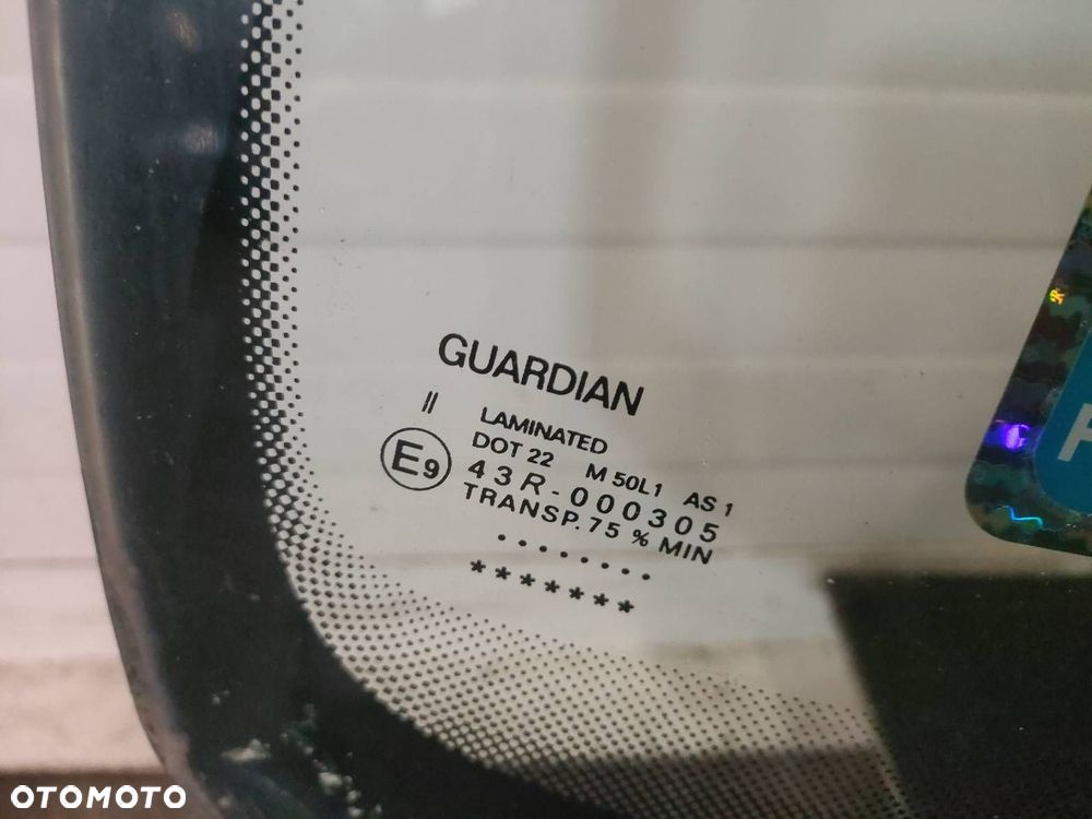 SZYBA CZOŁOWA PRZEDNIA PASSAT B6 MAZOWSZE ODPRYSKI - 3