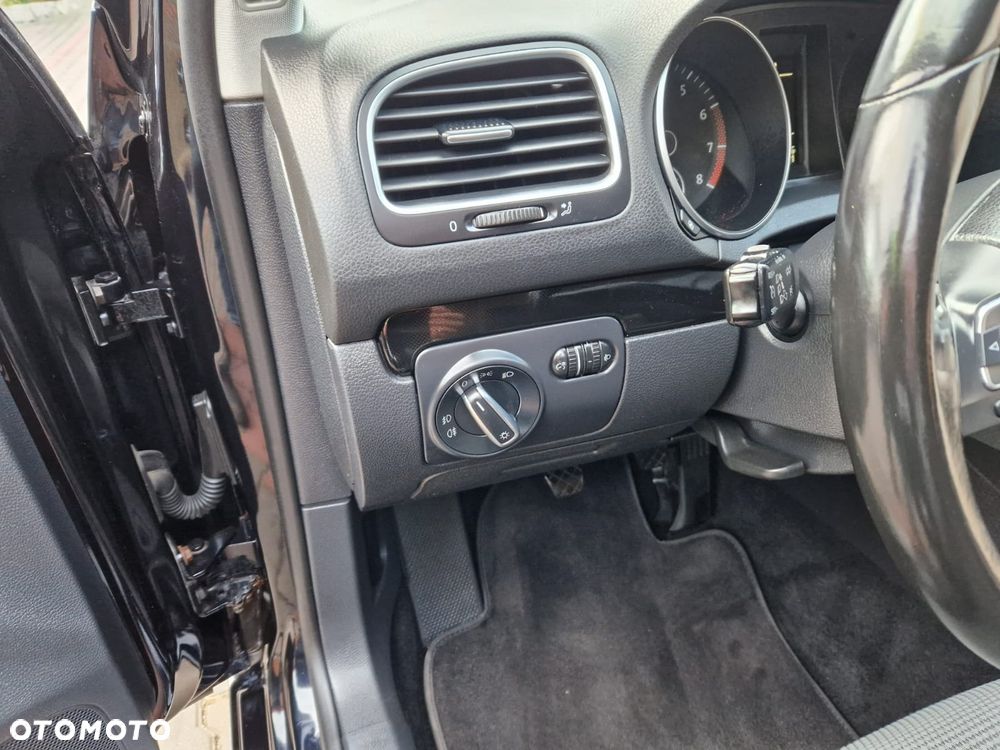 Volkswagen Golf 1.4 TSI Highline - 11