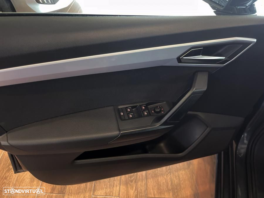 SEAT Ibiza 1.0 TSI FR - 29