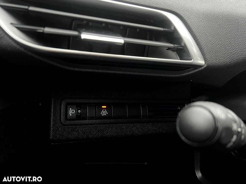 Peugeot 3008 - 28