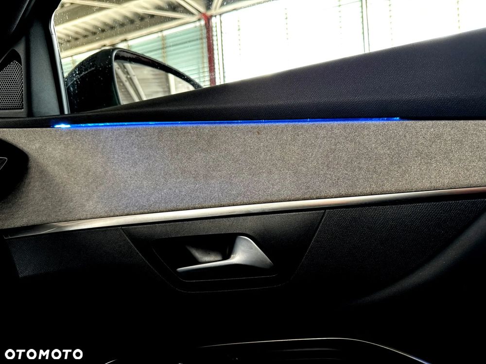 Peugeot 3008 1.6 PureTech GT S&S EAT8 - 28