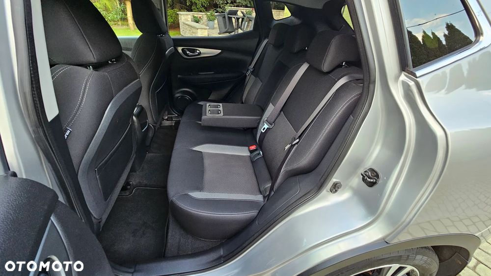 Nissan Qashqai 1.3 DIG-T Acenta - 27