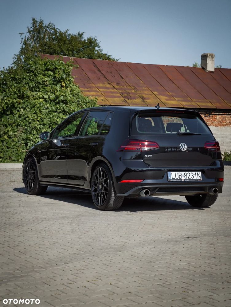 Volkswagen Golf 2.0 TSI BMT GTI Performance - 25