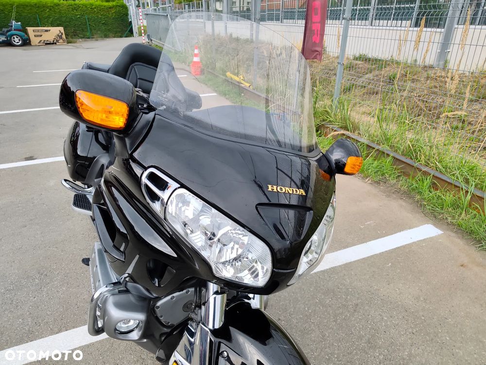 Honda GL - 5