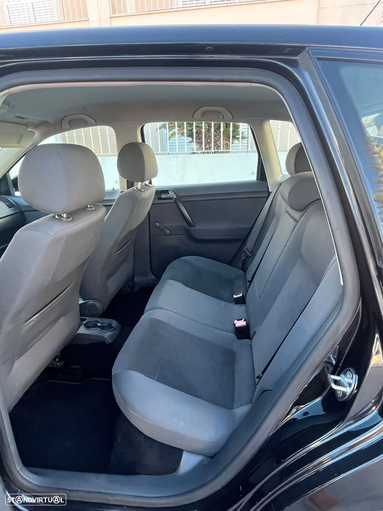 VW Polo 1.2 Confortline - 11
