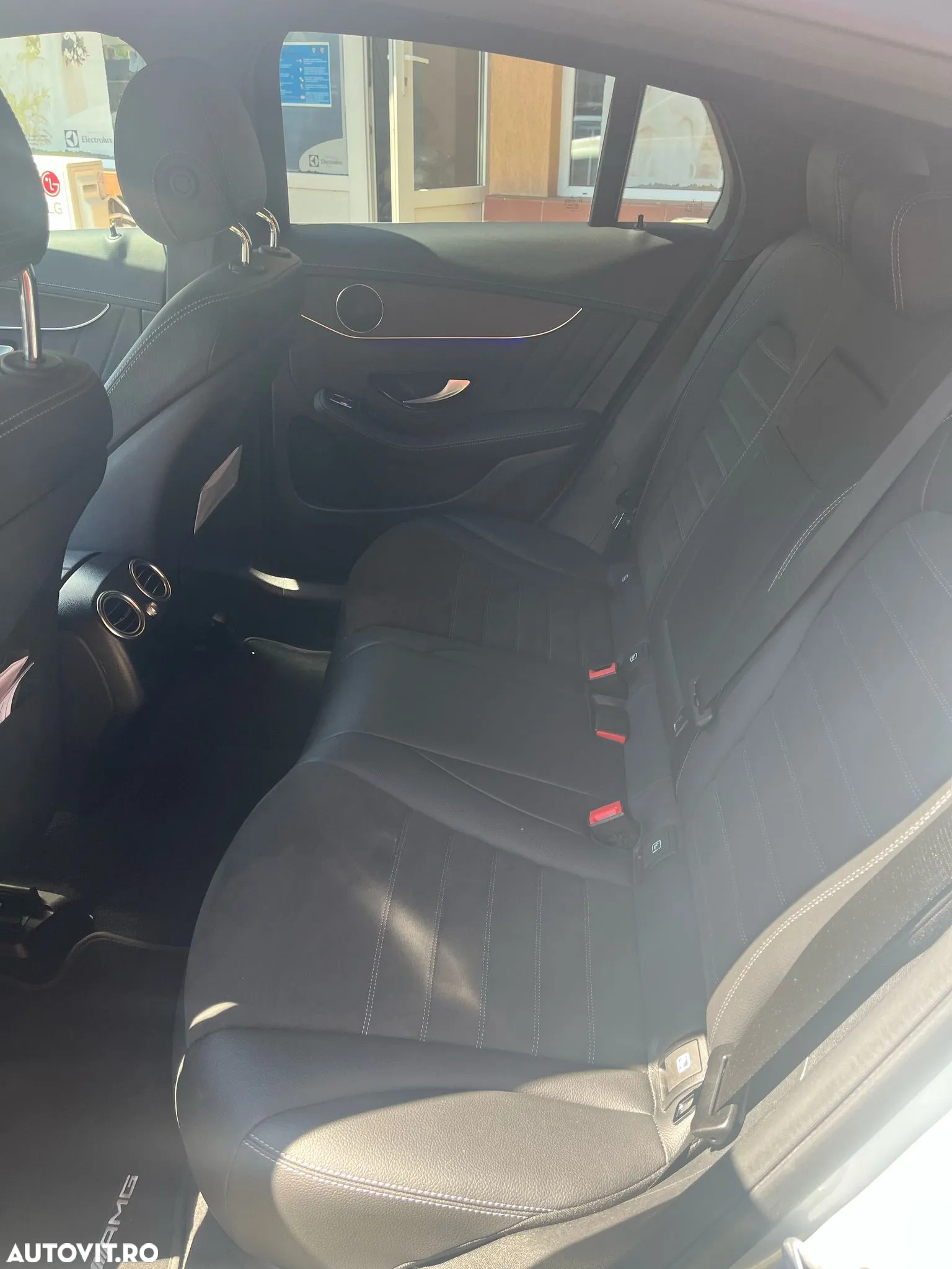 Mercedes-Benz GLC 200 4MATIC - 16