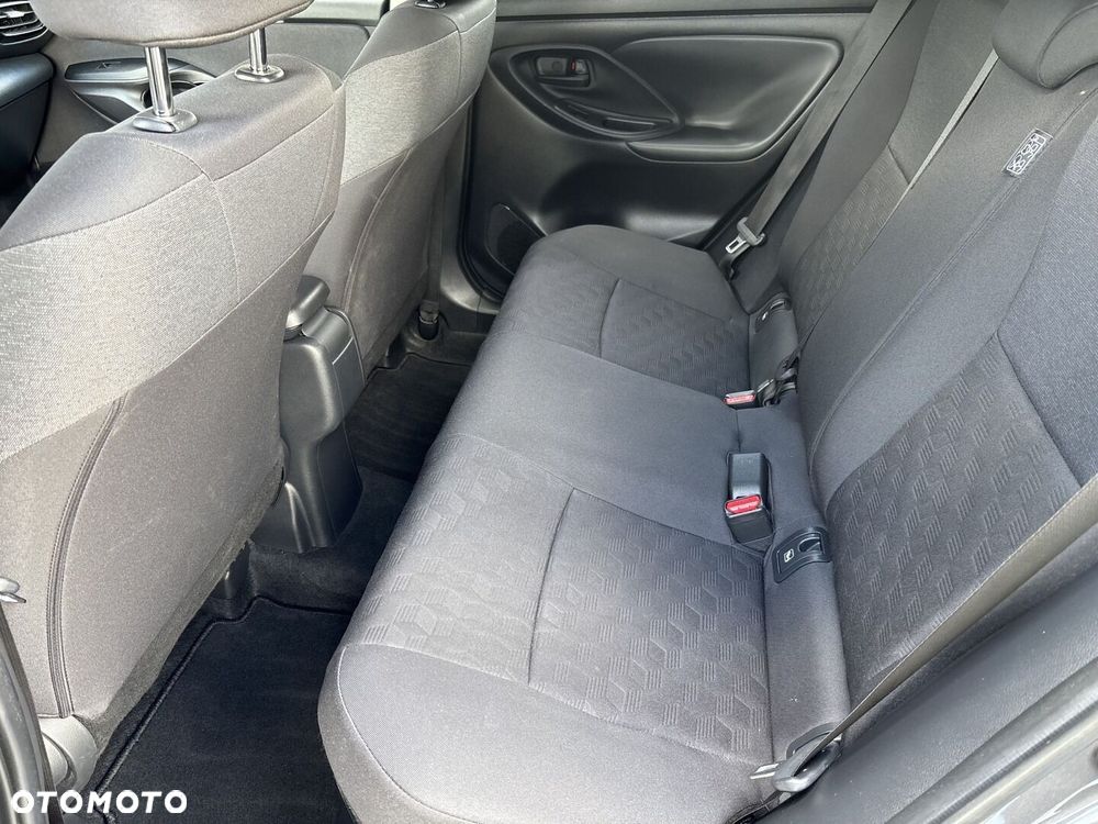 Toyota Yaris Hybrid 1.5 Style - 14