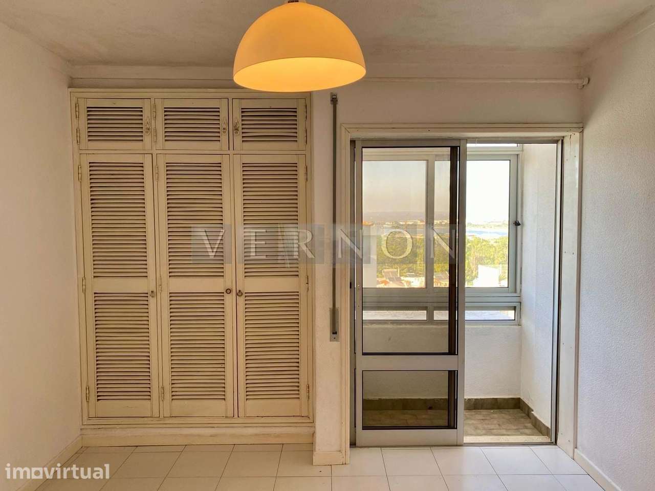 Algarve para venda Apartamento T2+1 com Vista Rio a 50m da Praia da Ro - Grande imagem: 5/28