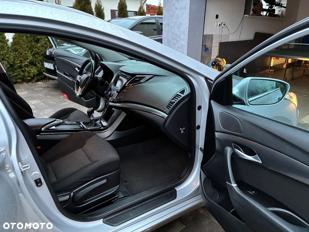 Hyundai i40 1.7 CRDi Comfort - 19