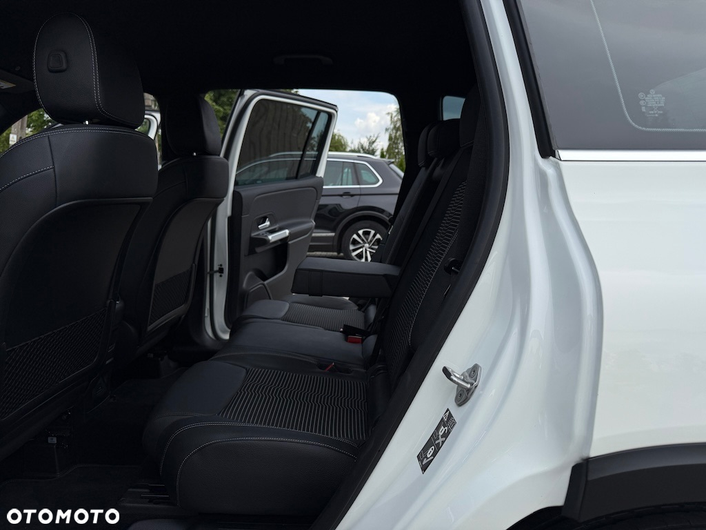 Mercedes-Benz GLB 200 d 8G-DCT - 32