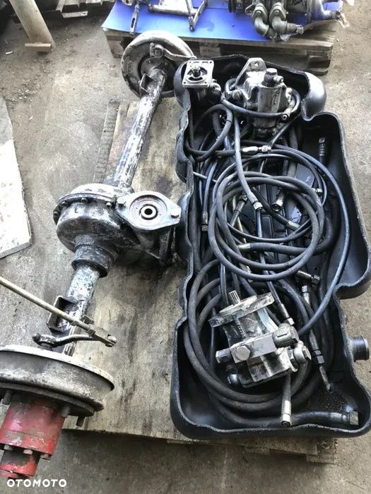 Oś hydrauliczna 1:1 z maszyny do lodu - 1