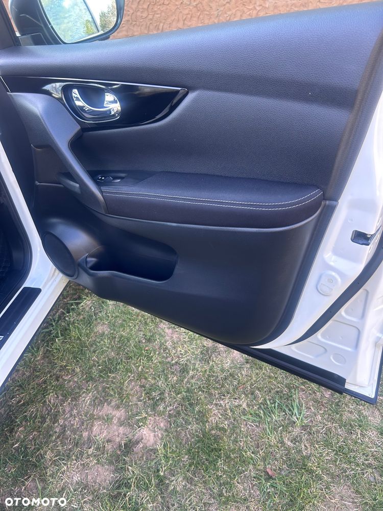 Nissan Qashqai 1.2 DIG-T N-Connecta - 3