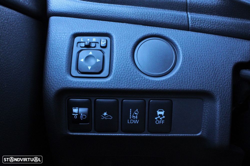 Mitsubishi L200 2.3 DI-D Space Cab Invite 4WD - 19