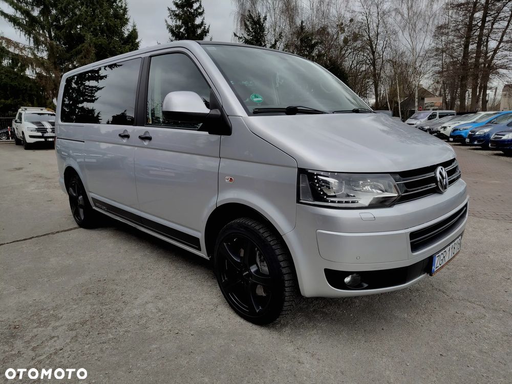 Volkswagen Multivan - 2