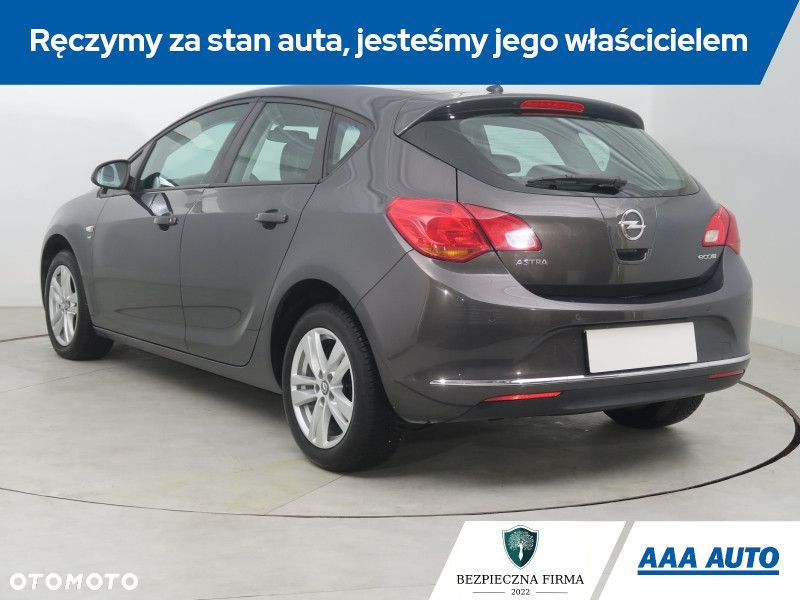 Opel Astra - 6