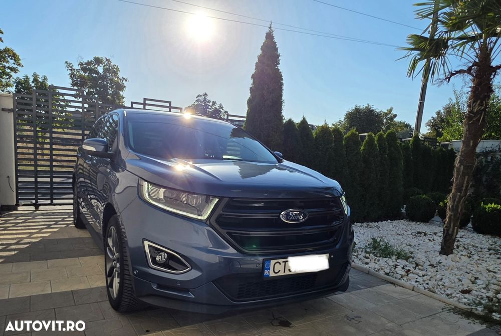 Ford Edge 2.0 TDCi Powershift Titanium - 30