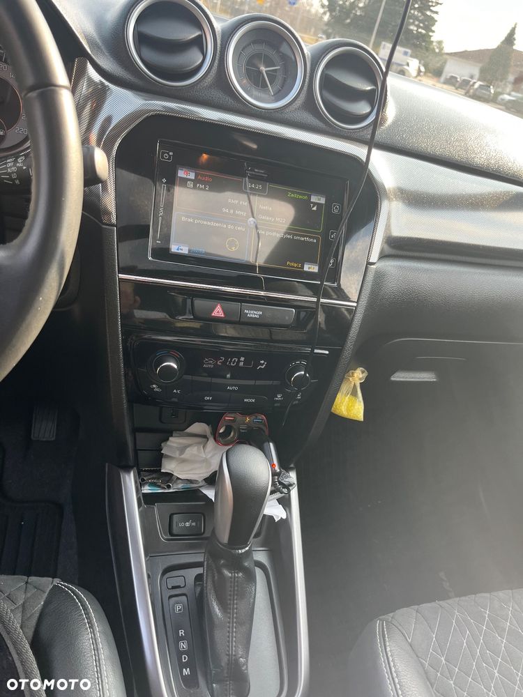 Suzuki Vitara ver-180-d-8g--dct - 10