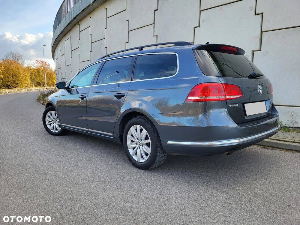 Volkswagen Passat - 6