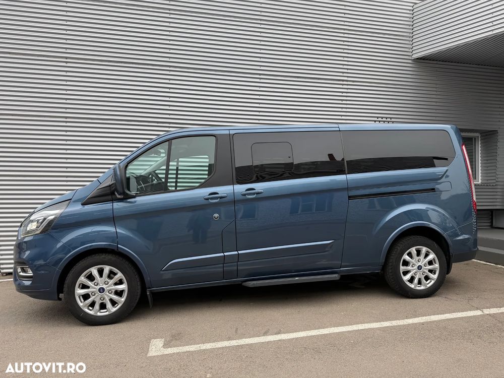 Ford Tourneo Custom Bus 320 2.0 EcoBlue 185 CP L2H1 Titanium Aut. - 9