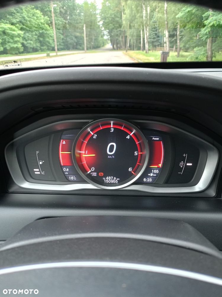 Volvo XC 60 D4 Drive-E Ocean Race - 10