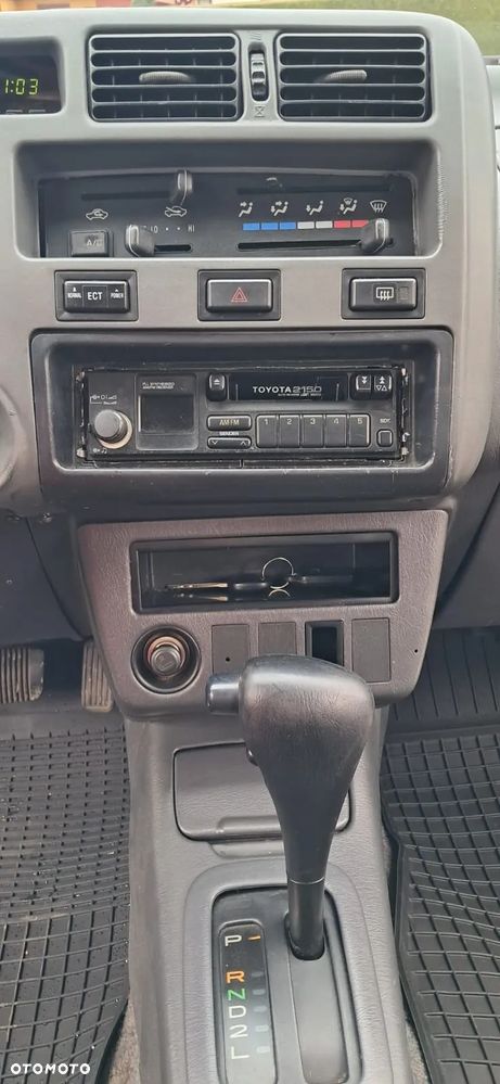 Toyota RAV4 2.0 - 7