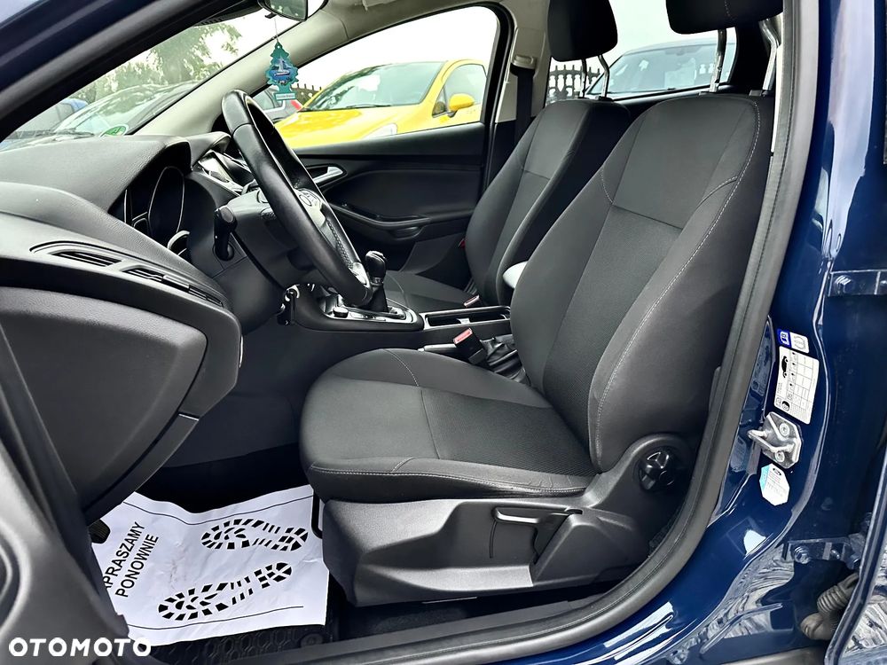 Ford Focus 1.0 EcoBoost Trend - 17