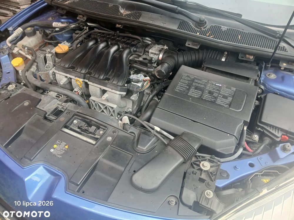 Renault Megane 2.0 16V Bose Edition CVT - 6