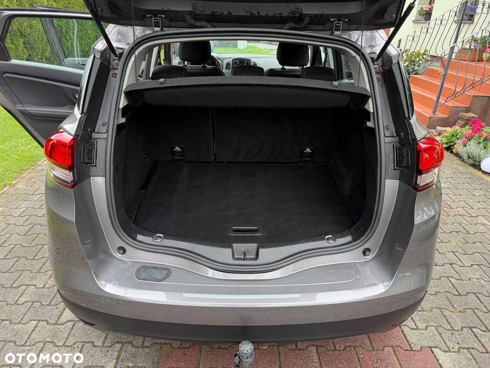 Renault Scenic TCe 115 GPF BUSINESS EDITION - 24