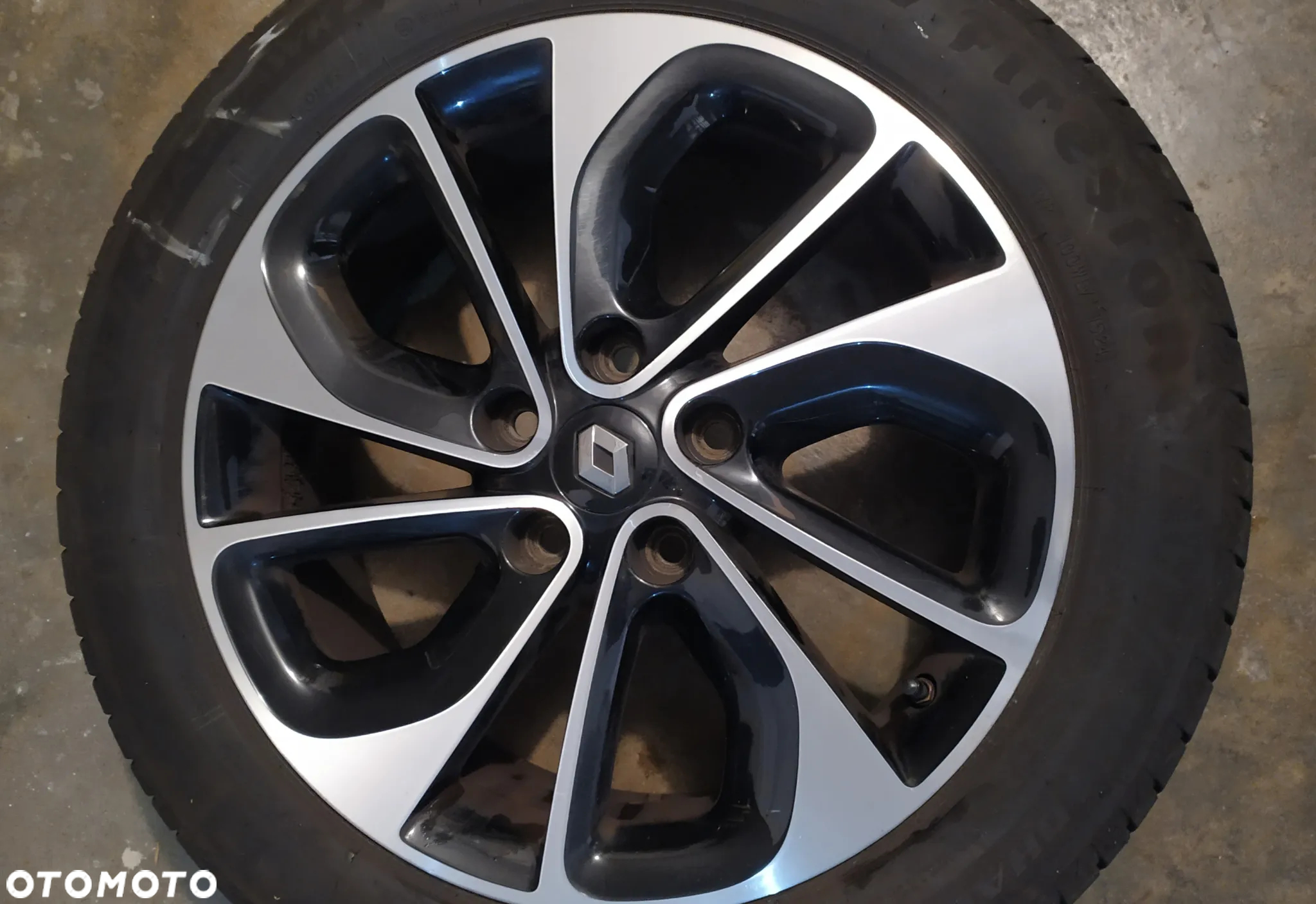 Renault Grand Scenic - 18