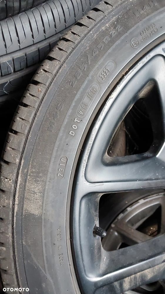 FELGA DODGE RAM 22 CALI 9J ET19.05 5YD61TRMAB - 4