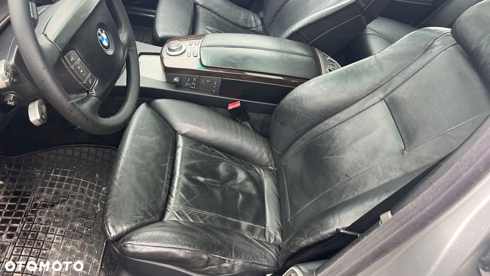 BMW Seria 7 - 22