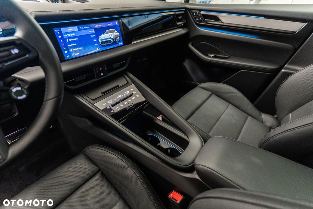 Porsche Macan GTS 100kWh - 28
