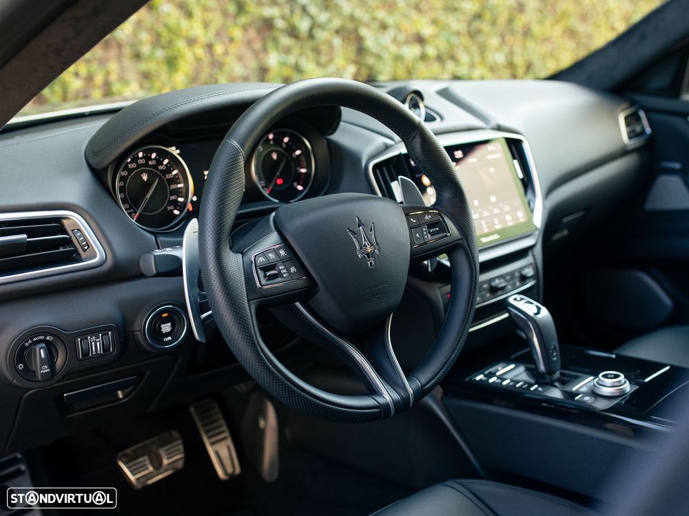Maserati Ghibli 3.0 V6 Modena S Q4 - 24