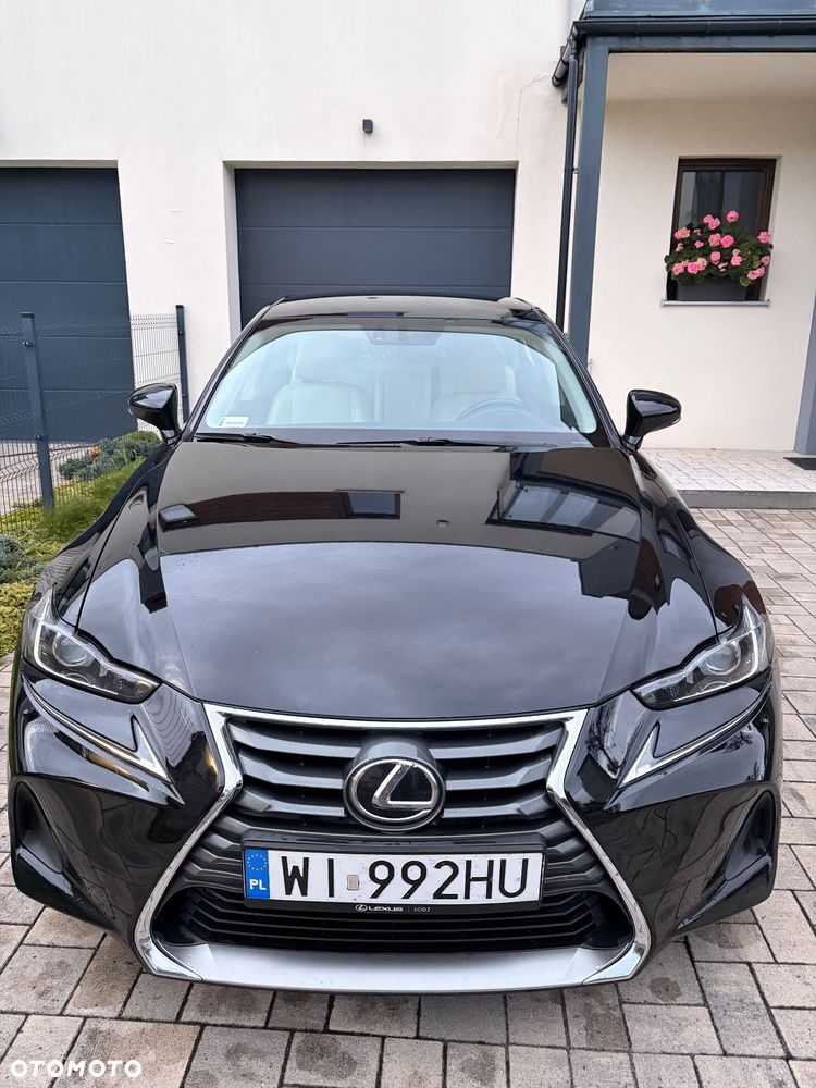 Lexus IS 200t / 300 Elegance - 4
