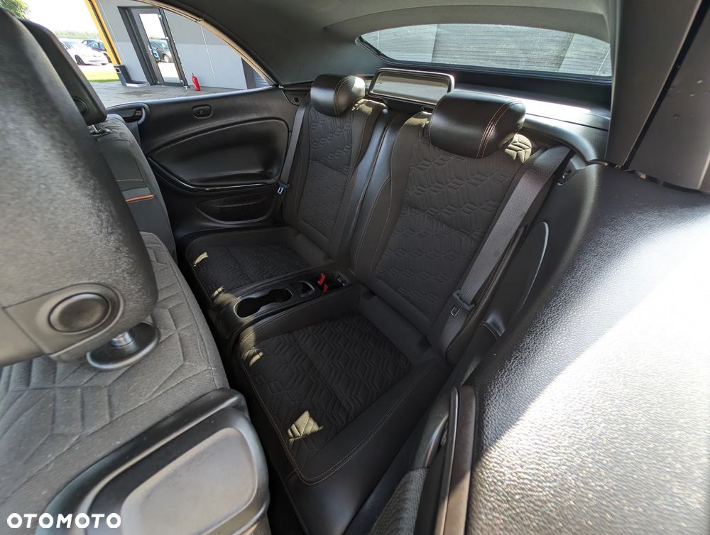 Opel Cascada 2.0 D Start/Stop Ultimate - 36