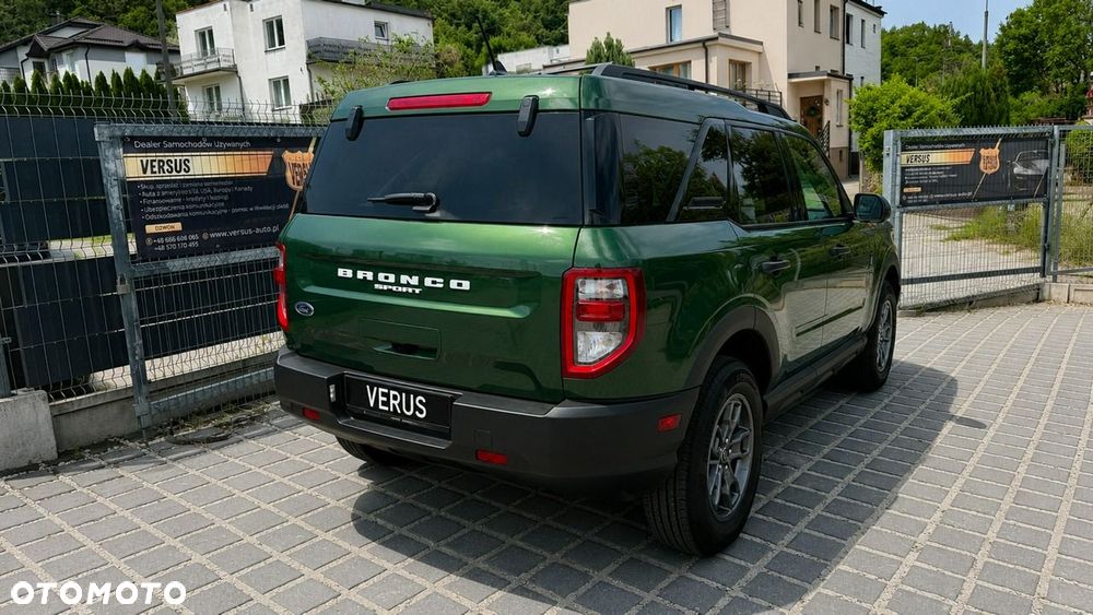 Ford Bronco - 4