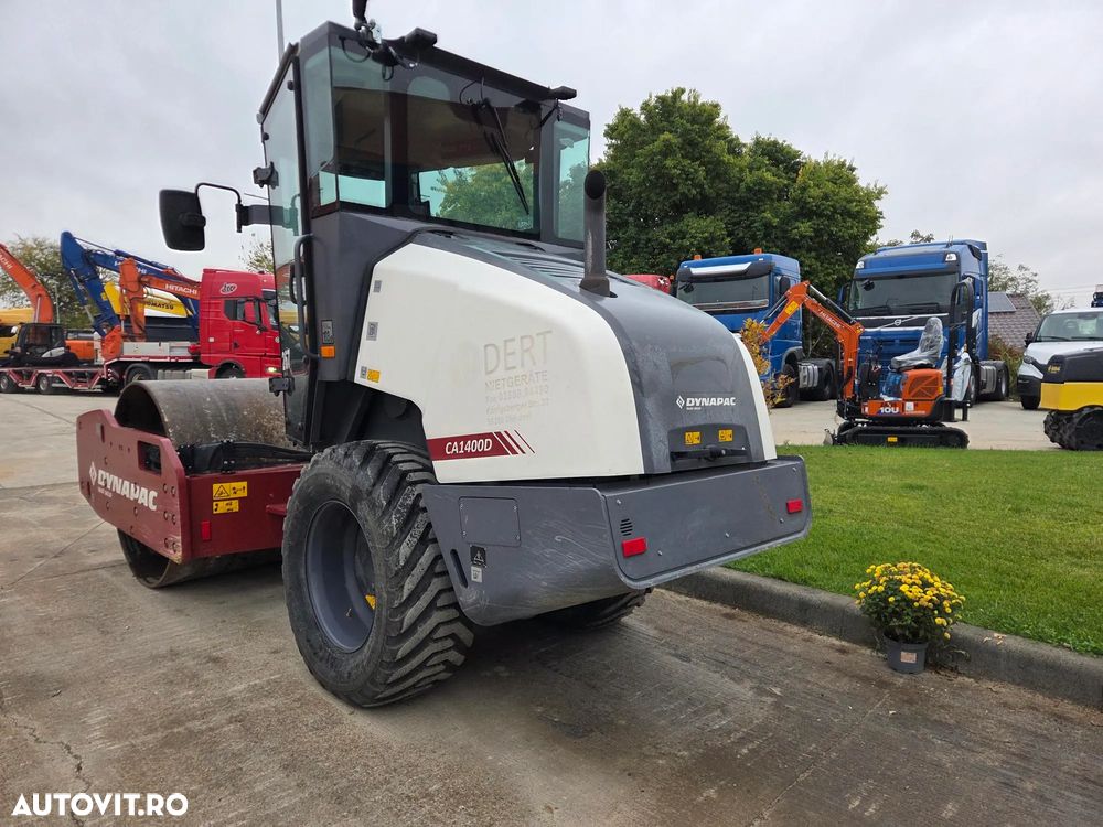 Dynapac CA1400, 7,7 tone, 2022, 317h, latime tambur 1,7m, cabina inchisa cu Aer conditionat, motor KUBOTA 75CP, lungime 4,5m, inaltime 2,7m, Certificat CE, produs in SUEDIA, posibilitate leasing 4 ani-PROMOTIE 53.900 Eur+Tva - 2