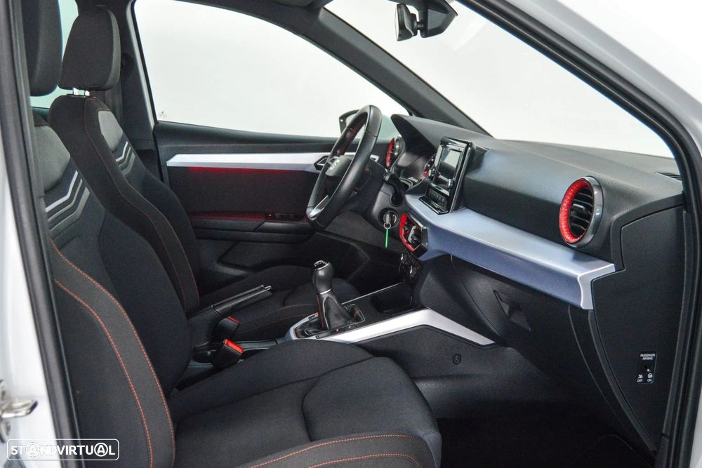 SEAT Arona 1.0 TSI FR - 24